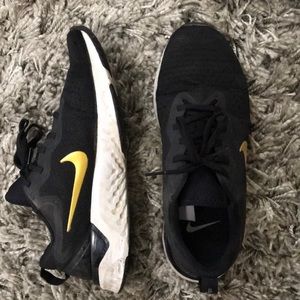 Nike Odyssey React